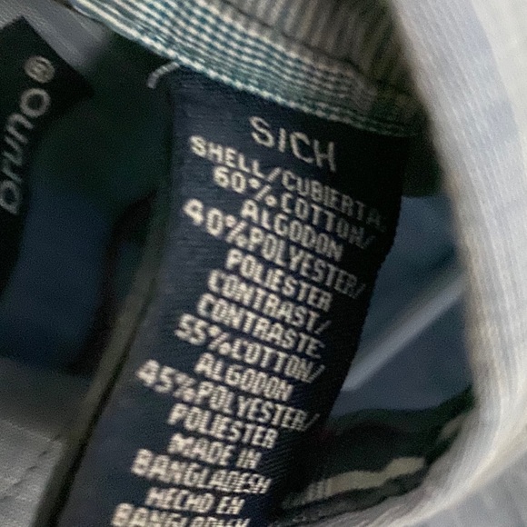 Short sleeve button up - Picture 3 of 3